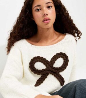girls off white plaited bow knitted jumper.jpg